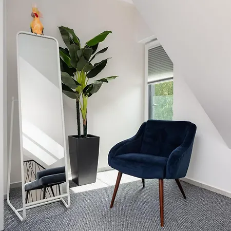 Coast Close To The With Parking & Balcony By Renters Apartman *