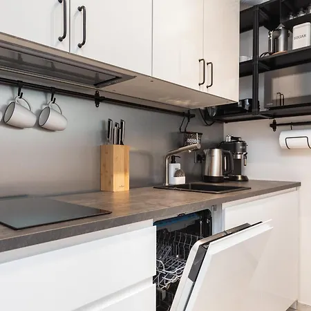 Daire Coast Close To The With Parking & Balcony By Renters Niechorze